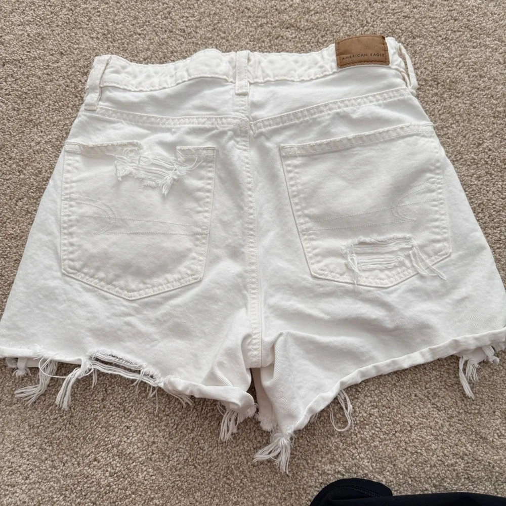 American Eagle Baggy Denim Shorts Womens 2 White Highest Rise Distressed Raw Hem